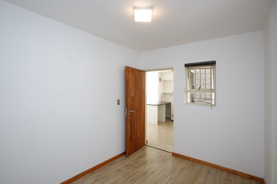 2 Bedroom Property for Sale in Green Point Western Cape